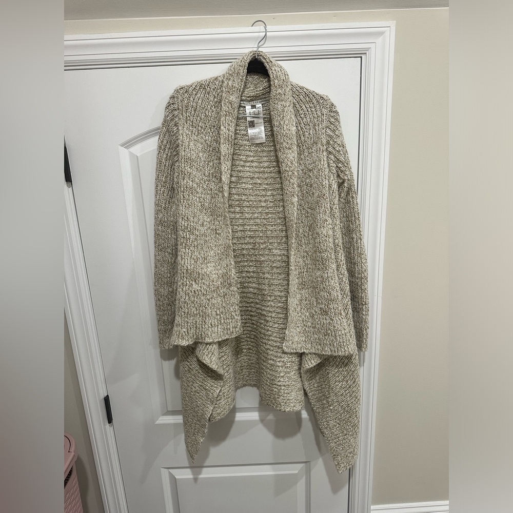 Women’s Guess Open Front Cardian/Sweater